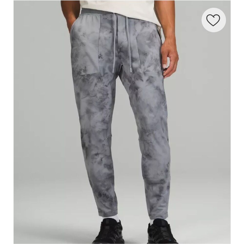 Lululemon Textured Tech Pant Designed For Running And Training Men size S